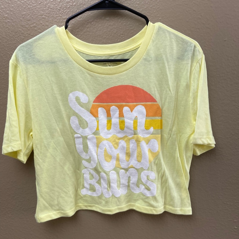 “Sun Your Buns” Crop T-Shirt